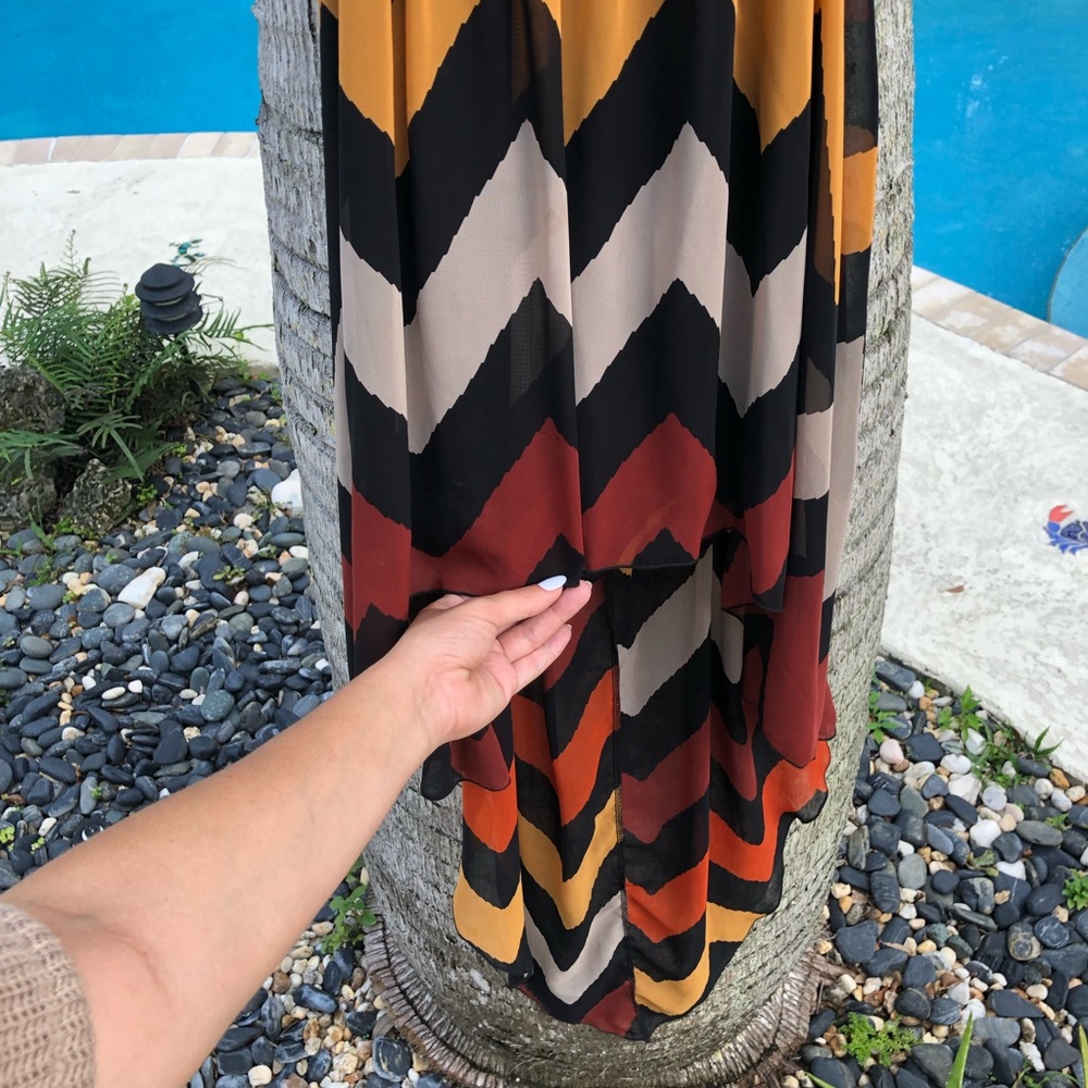 High/Low Chevron Dress - Picture 4 of 6
